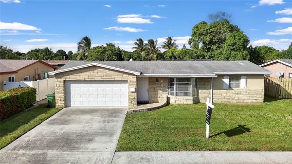 Oriole Margate, 6755 NW 1st St, Margate, Florida 33063, image 1