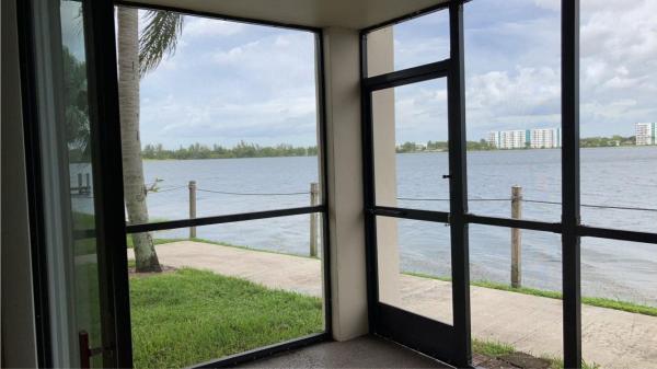 Lake Emerald, 115 Lake Emerald Dr #101, Oakland Park, Florida 33309, image 3