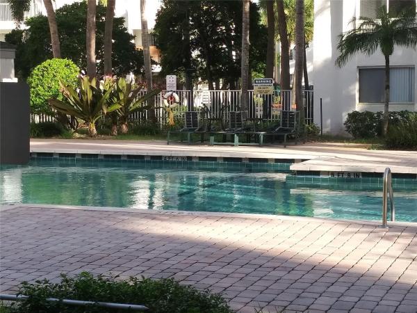Sun Vista Gardens, 5672 Rock Island Rd #264, Tamarac, Florida 33319, image 1