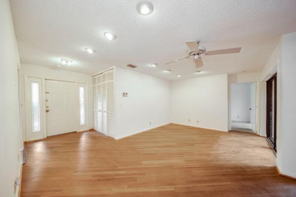 Applewood Village 1, 2724 Carambola Cir N #17108, Coconut Creek, Florida 33066, image 2