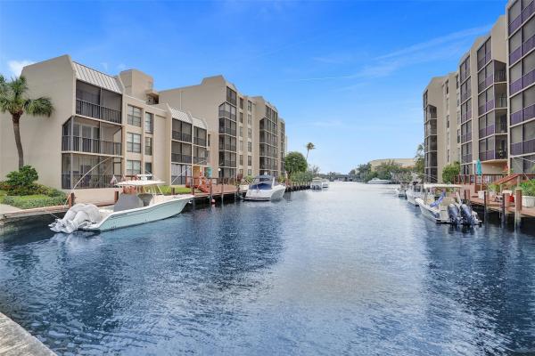 Boca Bayou, 13 Royal Palm Way, Boca Raton, Florida 33432, image 1