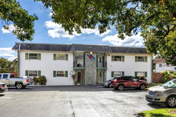 Parkway Gardens, 336 SW 1st St #B-5, Pompano Beach, Florida 33060, image 1