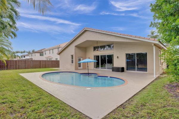 Misty Harbor At Silver Lakes, 17345 SW 8th St, Pembroke Pines, Florida 33029, image 1