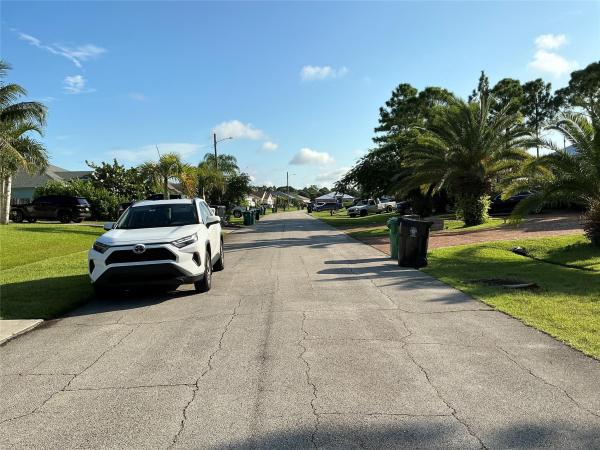 1765 SW Columbia St, Port St. Lucie, Florida 34987, image 2