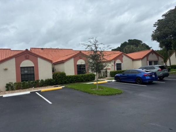 Centennial Square, 84 Centennial Ct #84, Deerfield Beach, Florida 33442, image 1