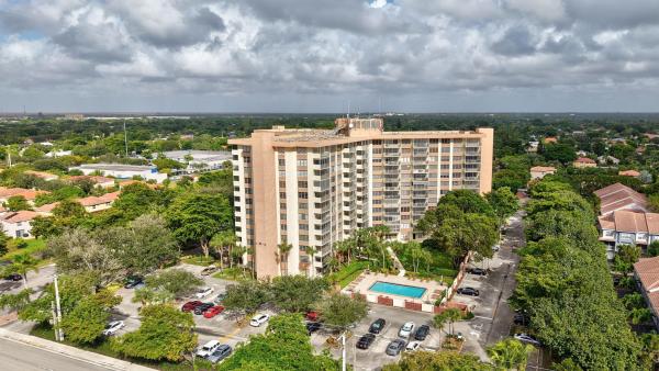 Country Club Tower Of Coral Springs, 10777 W Sample Rd #719, Coral Springs, Florida 33065, image 1