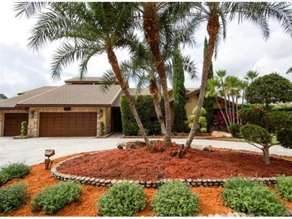Glen Isle, 386 NW 111th Ave, Coral Springs, Florida 33071, image 1