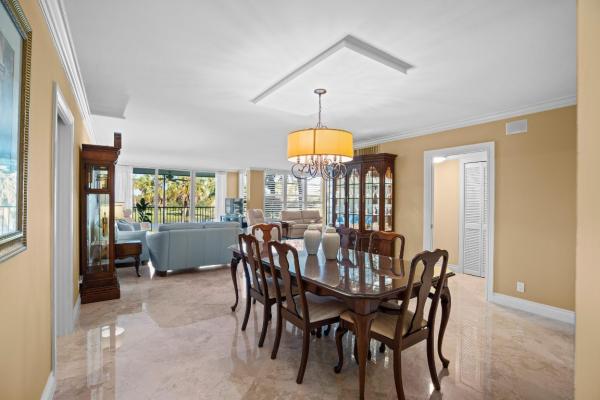 Palm-Aire Country Club 6, 3970 Oaks Clubhouse Dr #303, Pompano Beach, Florida 33069, image 1