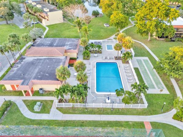 Boca Terrace, 900 SW 9th Street Cir #105, Boca Raton, Florida 33486, image 3