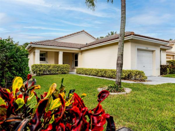 Coco Lakes, 3500 Coco Lake Dr, Coconut Creek, Florida 33073, image 1