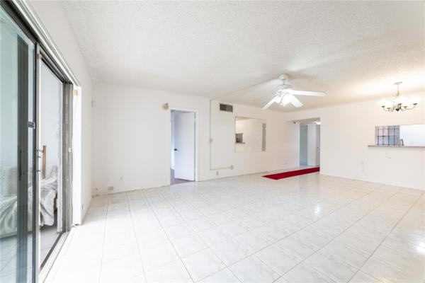 Diamond, 4211 NW 41st St #201, Lauderdale Lakes, Florida 33319, image 1