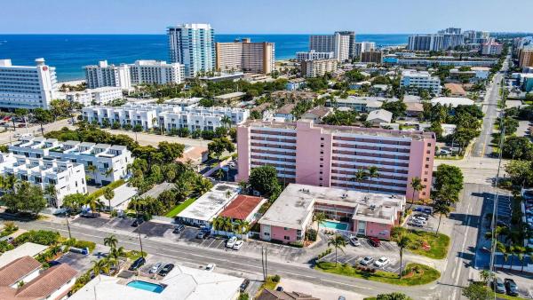 Bon Bini, 1450 N Riverside Dr #205, Pompano Beach, Florida 33062, image 1