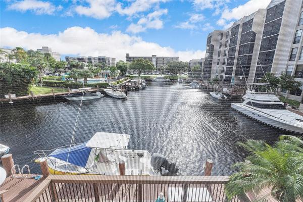 Boca Bayou, 3 Royal Palm Way #204, Boca Raton, Florida 33432, image 1