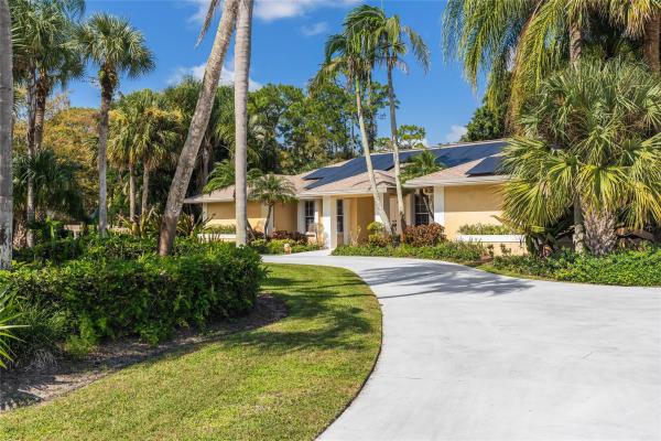 Pinewood East Of Wellington, 12593 Quercus Ln, Wellington, Florida 33414, image 1