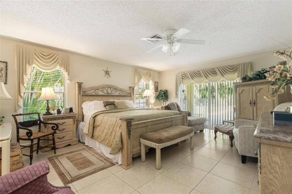 Pinewood East Of Wellington, 12593 Quercus Ln, Wellington, Florida 33414, image 3