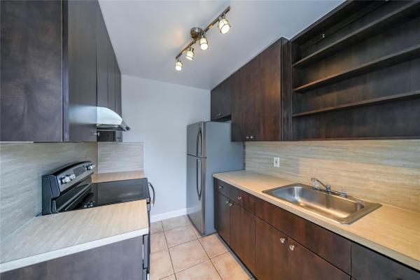 Davis To Biscayne Park Village, 10733 NE 9th Ave, Biscayne Park, Florida 33161, image 2