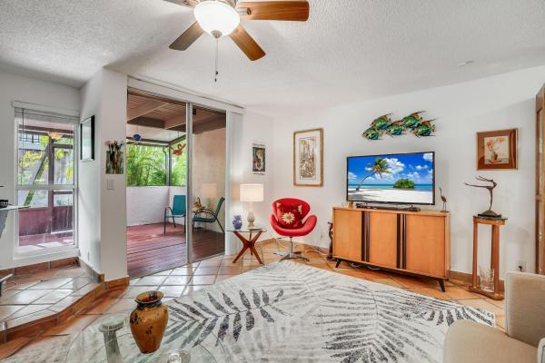 Cypress Cove, 670 Kensington Pl #5B, Wilton Manors, Florida 33305, image 3