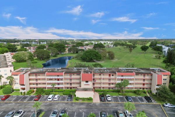 Oriole Golf & Tennis Club 2, 1010 Country Club Dr #205, Margate, Florida 33063, image 1