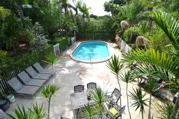 The Cascade At Holly Heights, 1423 Holly Heights Dr #13, Fort Lauderdale, Florida 33304, image 1