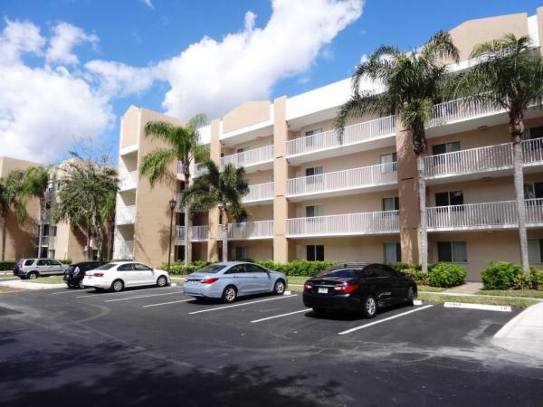 Weldon At Kings Point, 9537 Weldon Cir #I201, Fort Lauderdale, Florida 33321, image 1