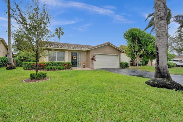 Royal Palm Pointe, 2338 NW 98th Way, Coral Springs, Florida 33065, image 1