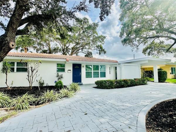Royal Oaks Hills, 702 W Camino Real, Boca Raton, Florida 33486, image 1