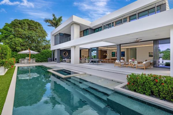 Pelican Isle, 31 Pelican Dr, Fort Lauderdale, Florida 33301, image 1