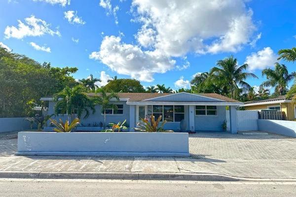 Jenada Villas, 2749 NW 9th Ave, Wilton Manors, Florida 33311, image 1