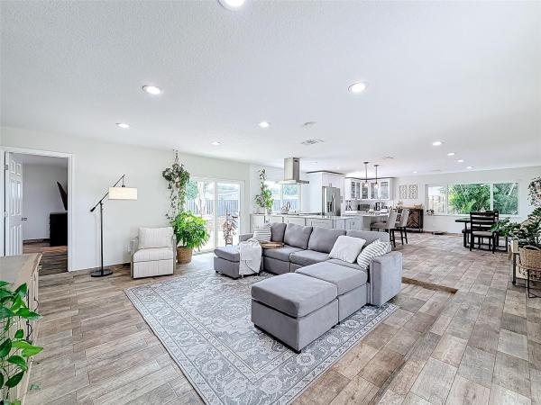 University Heights, 9010 NW 20th St, Pembroke Pines, Florida 33024, image 1