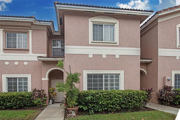 Catalina Lakes, 7918 Catalina Cir #7918, Tamarac, Florida 33321, image 1