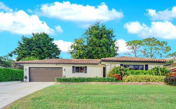 Palm Beach National Golf & Country Club Estates, 7277 Oakmont Dr, Lake Worth, Florida 33467, image 1