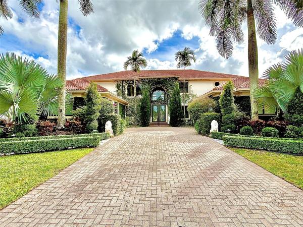 The Estates, 21379 Rockledge Ln, Boca Raton, Florida 33428, image 1