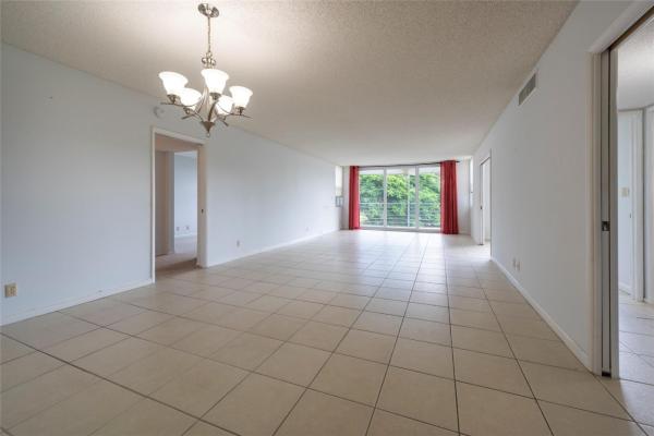 Cypress Grove At Palm-Aire, 806 Cypress Grove Ln #309, Pompano Beach, Florida 33069, image 1