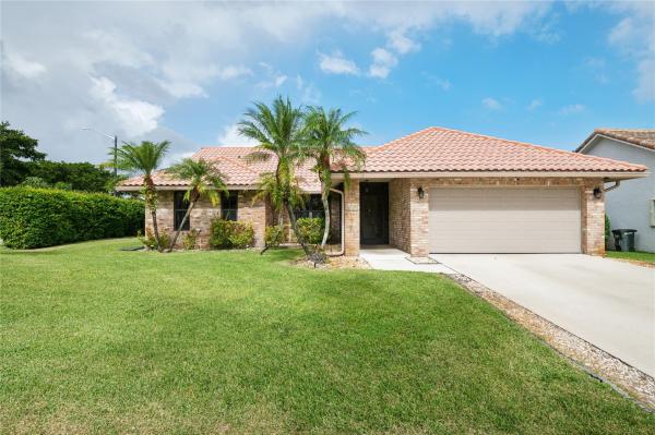Boca Greens Country Club, 10081 Canoe Brook Cir, Boca Raton, Florida 33498, image 1