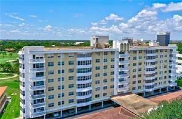 Country Club Towers, 2500 NE 48th Ln #705, Fort Lauderdale, Florida 33308, image 1