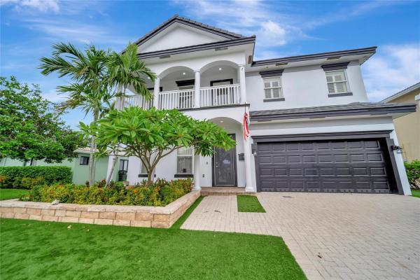 South New River Isles, 909 Mango Isle, Fort Lauderdale, Florida 33315, image 1