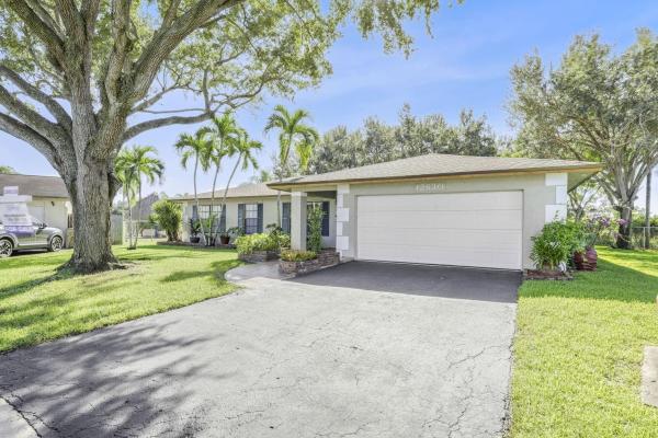 Orange Tree Lakes, 12630 SW 13th Mnr, Davie, Florida 33325, image 1