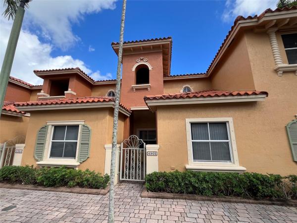 The Villas At Harbor Isles, 4960 Leeward Ln #4960, Dania Beach, Florida 33312, image 1