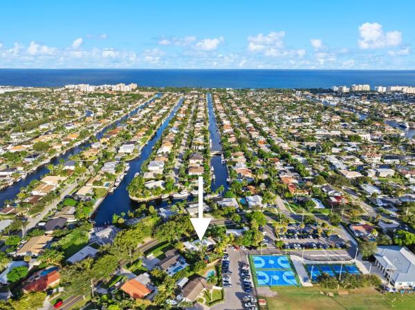 Coral Key Villas, 4721 NE 22nd Ave, Lighthouse Point, Florida 33064, image 1