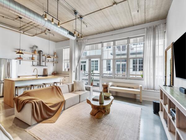 Avenue Lofts, 425 N Andrews Ave #304, Fort Lauderdale, Florida 33301, image 1