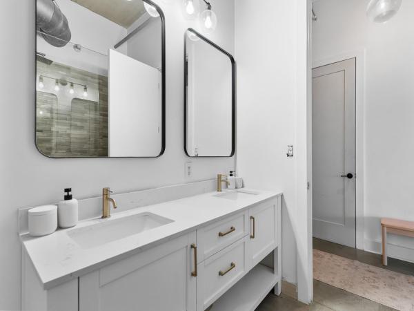 Avenue Lofts, 425 N Andrews Ave #304, Fort Lauderdale, Florida 33301, image 2