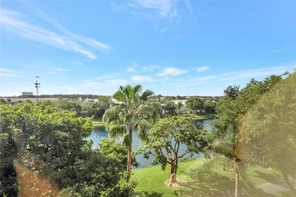 Cypress Bend, 2206 S. Cypress Bend Dr #501, Pompano Beach, Florida 33069, image 1