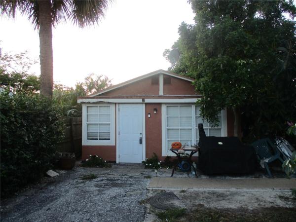 Linns, 228 SE 3rd Ave, Delray Beach, Florida 33483, image 1