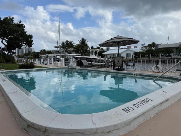Laurel Terrace, 2820 NE 30th St #4, Fort Lauderdale, Florida 33306, image 1