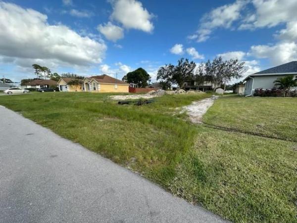 Oak Hammock, 1915 SW Glenco St, Port St. Lucie, Florida 34953, image 1