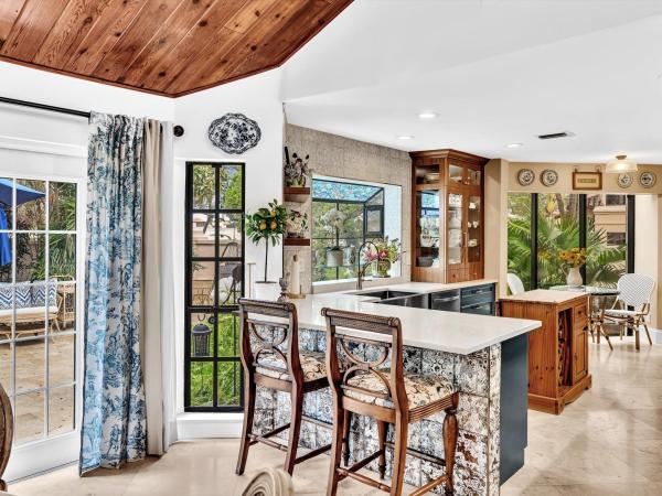Villa D'Este, 563 Deer Creek Via Genova, Deerfield Beach, Florida 33442, image 2