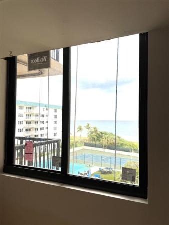 Hampton Beach Club, 1800 S Ocean Blvd #510, Lauderdale By The Sea, Florida 33062, image 2
