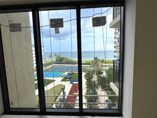 Hampton Beach Club, 1800 S Ocean Blvd #510, Lauderdale By The Sea, Florida 33062, image 1