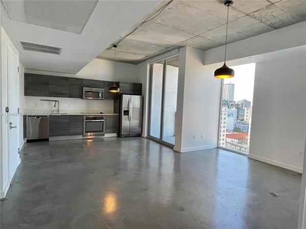 Centro, 151 SE 1st St #608, Miami, Florida 33131, image 1
