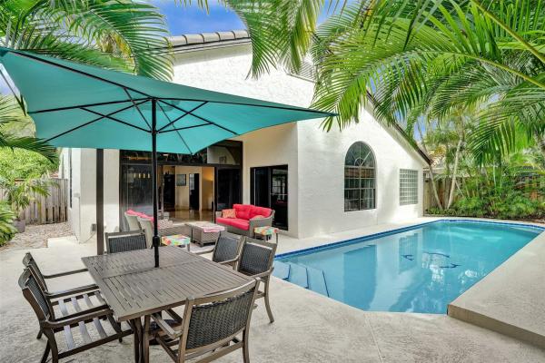 Embassy Place At Embassy Lakes, 10404 Brasilia St, Hollywood, Florida 33026, image 1